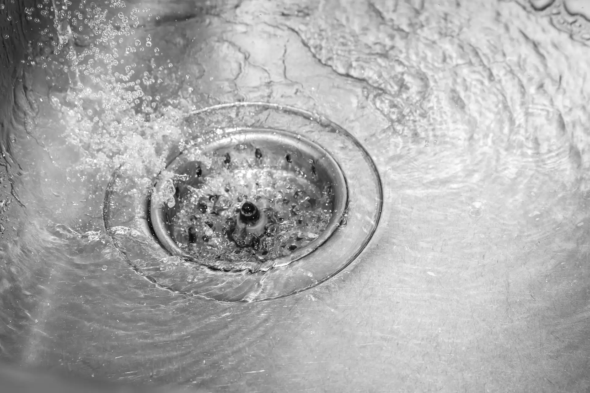 Lavandino pulito - Canal Jet